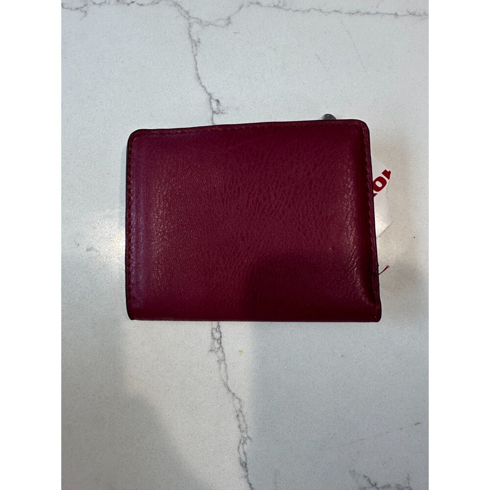 NWT Safekeeper Wallet Burgundy